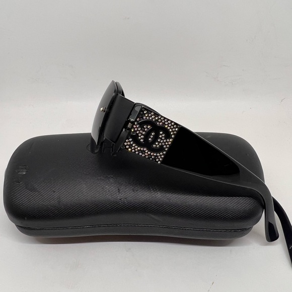 CHANEL 4117-B Vintage Rimless Sunglasses Black w/ Swarovski Crystal CC Logo - Picture 6 of 16